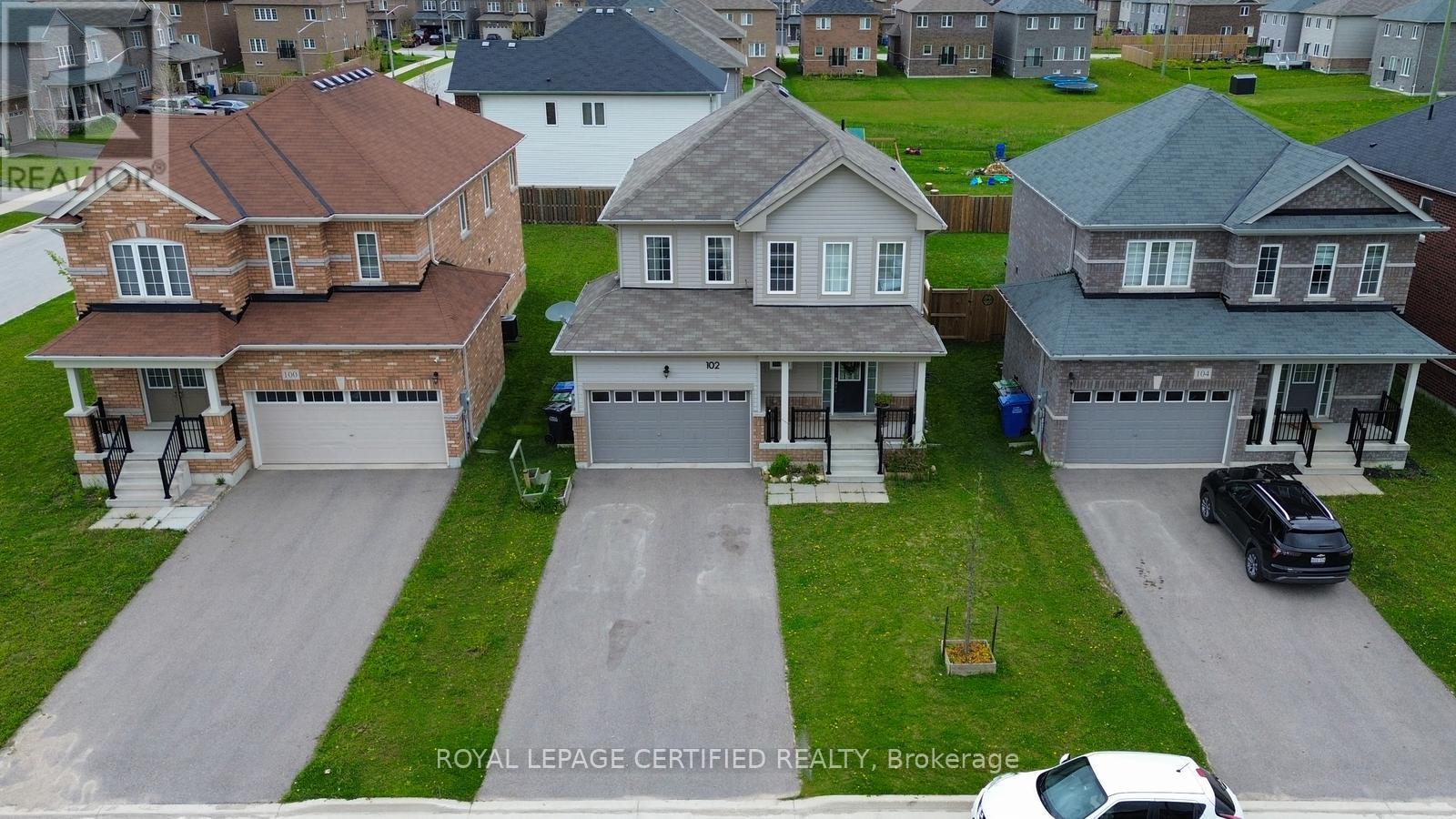 102 Elm Street, Southgate, Ontario  N0C 1B0 - Photo 2 - X12171514