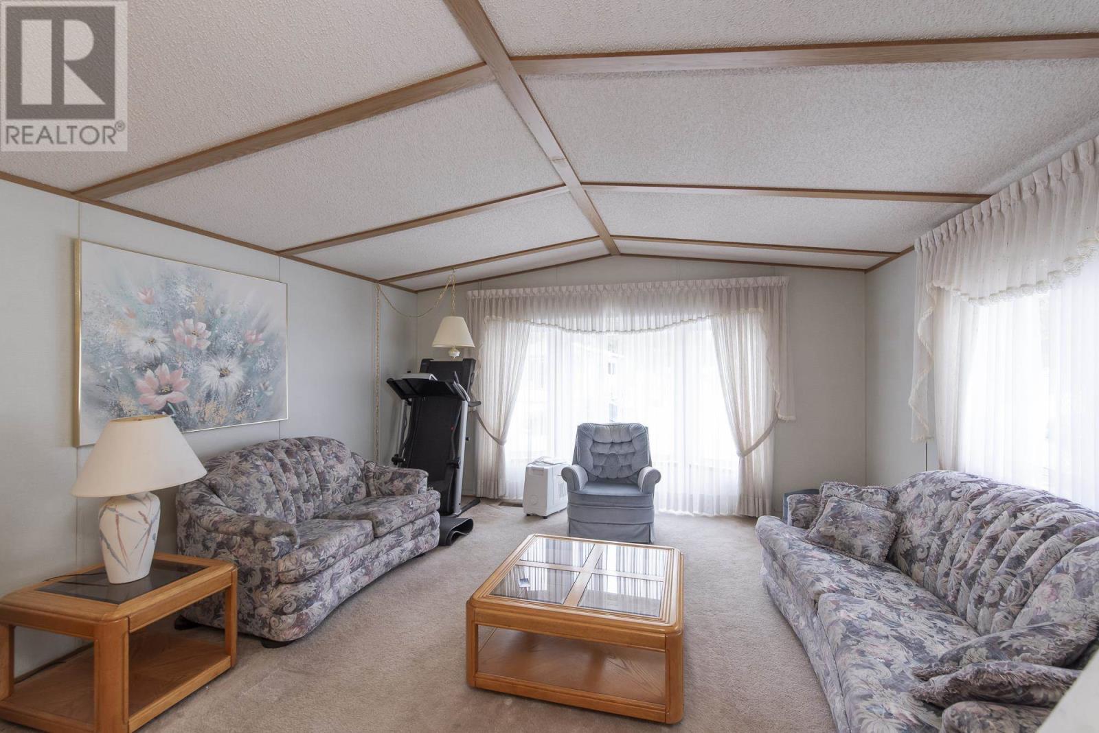 24 Chickadee Ln, Kakabeka Falls, Ontario  P7C 5M9 - Photo 10 - TB250740