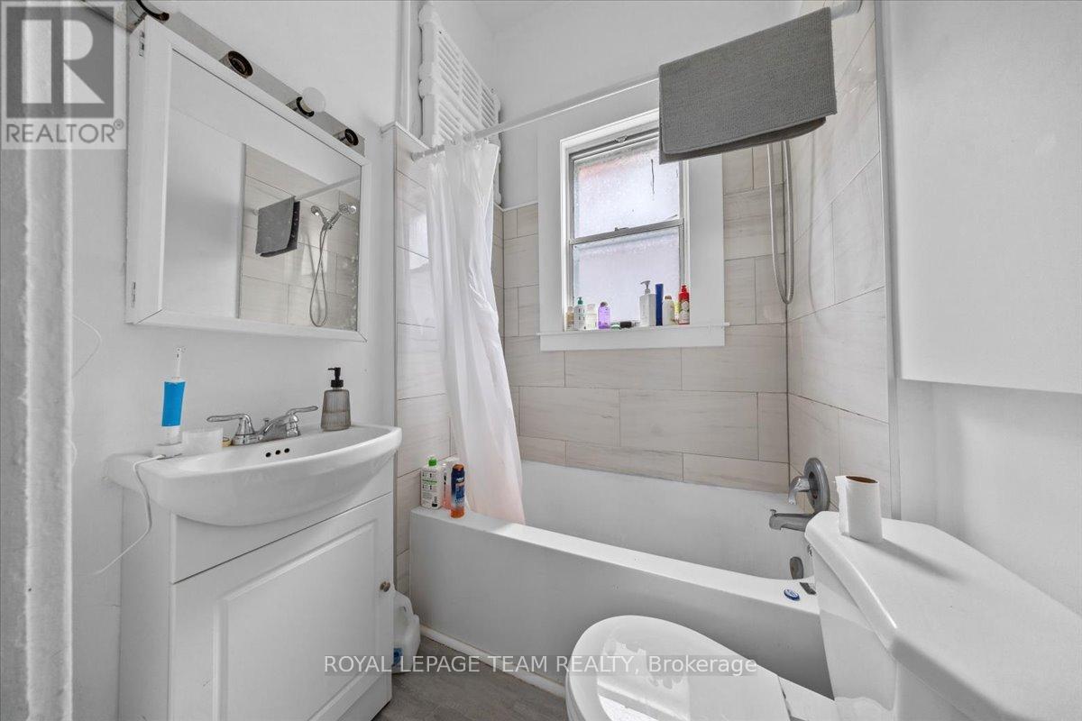 479 Cooper Street, Ottawa, Ontario  K1R 5H8 - Photo 14 - X12171566