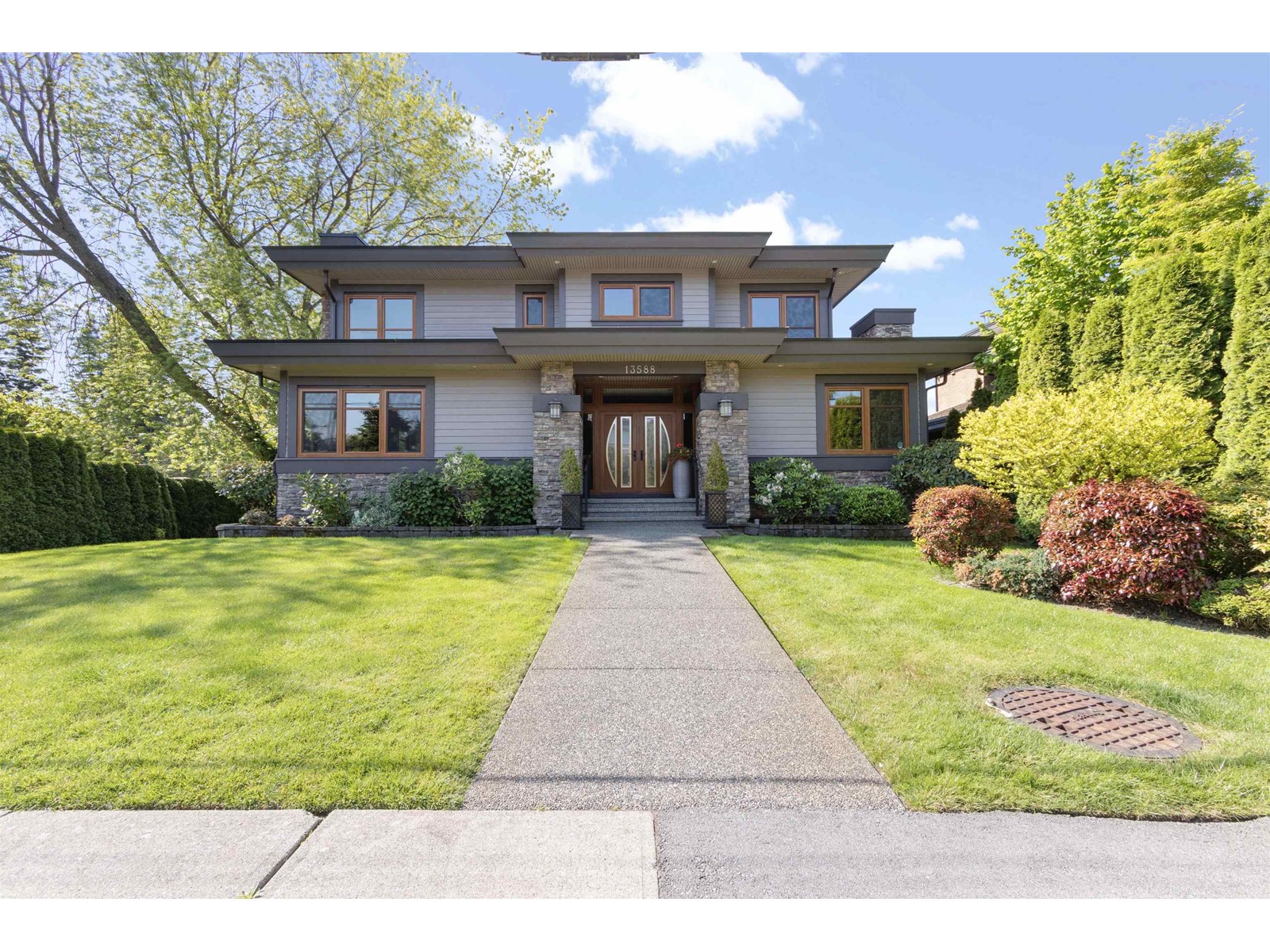 13588 14 AVENUE, Surrey real estate listing R3006731 for sale