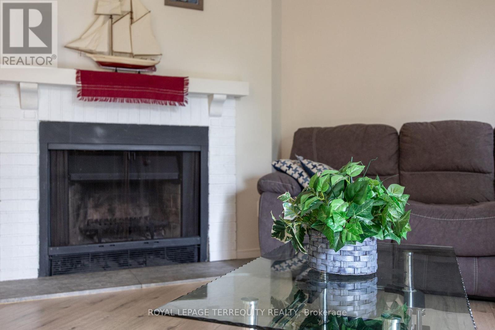 3 - 2021 Sixth Line, Oakville (Ro River Oaks), Ontario  L6H 4S2 - Photo 14 - W12111553