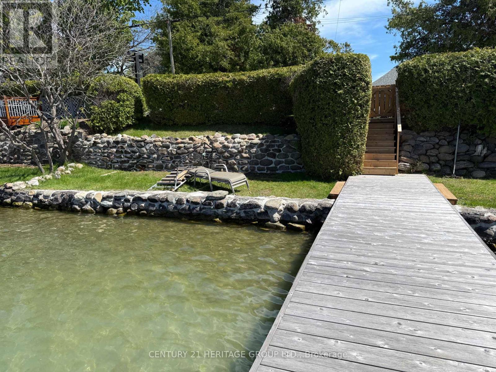 915 Lake Drive N, Georgina, Ontario  L4P 3E9 - Photo 6 - N12171542