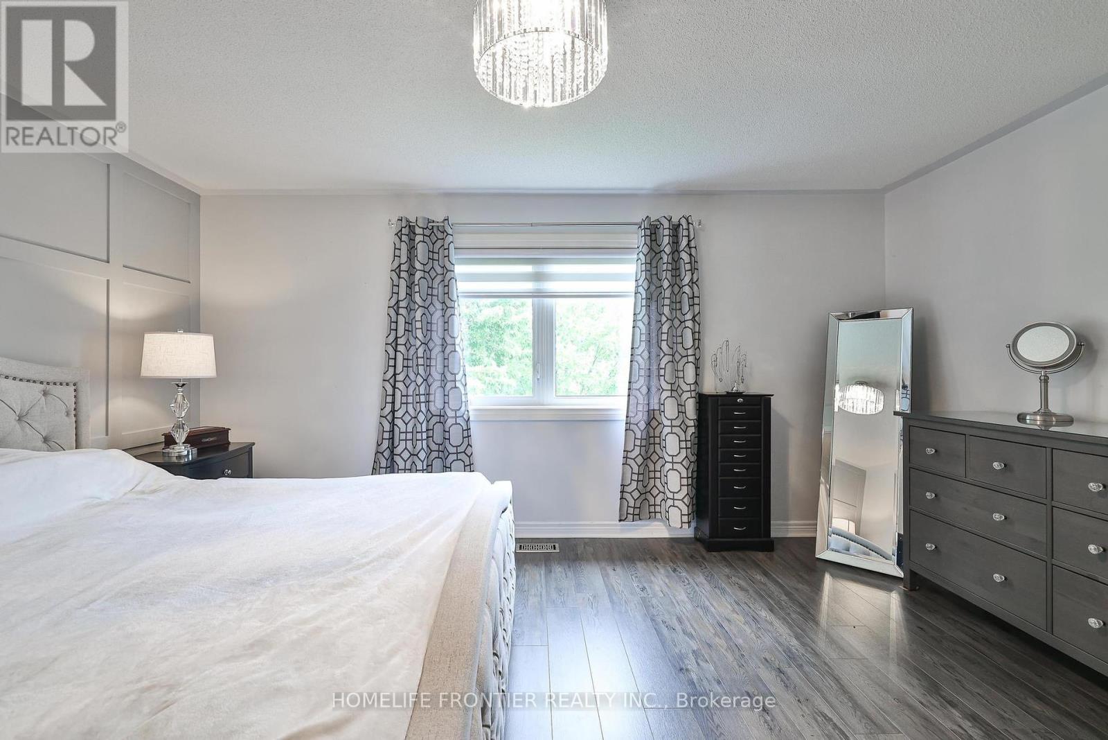 6 Raintree Crescent, Richmond Hill, Ontario  L4E 3T5 - Photo 25 - N12171568