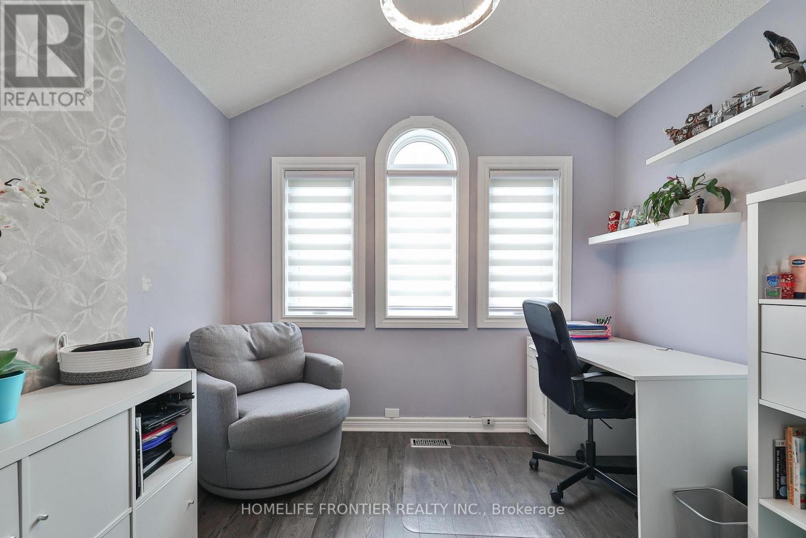 6 Raintree Crescent, Richmond Hill, Ontario  L4E 3T5 - Photo 30 - N12171568