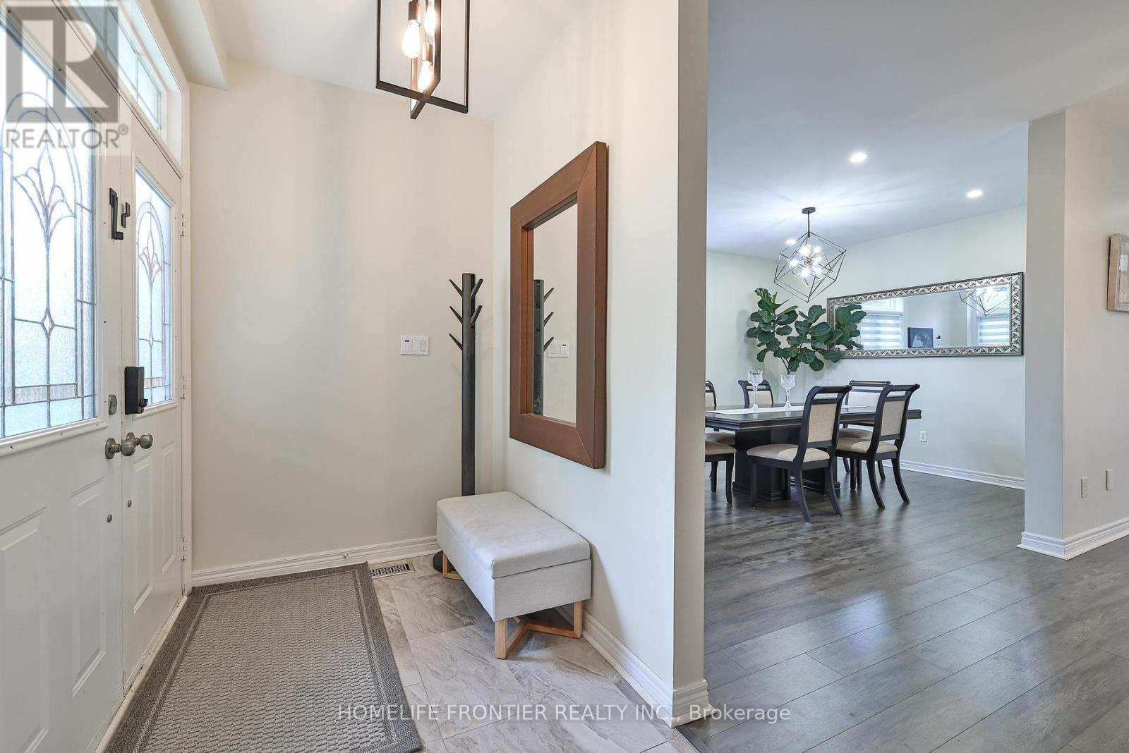 Property at 6 RAINTREE CRESCENT image 4