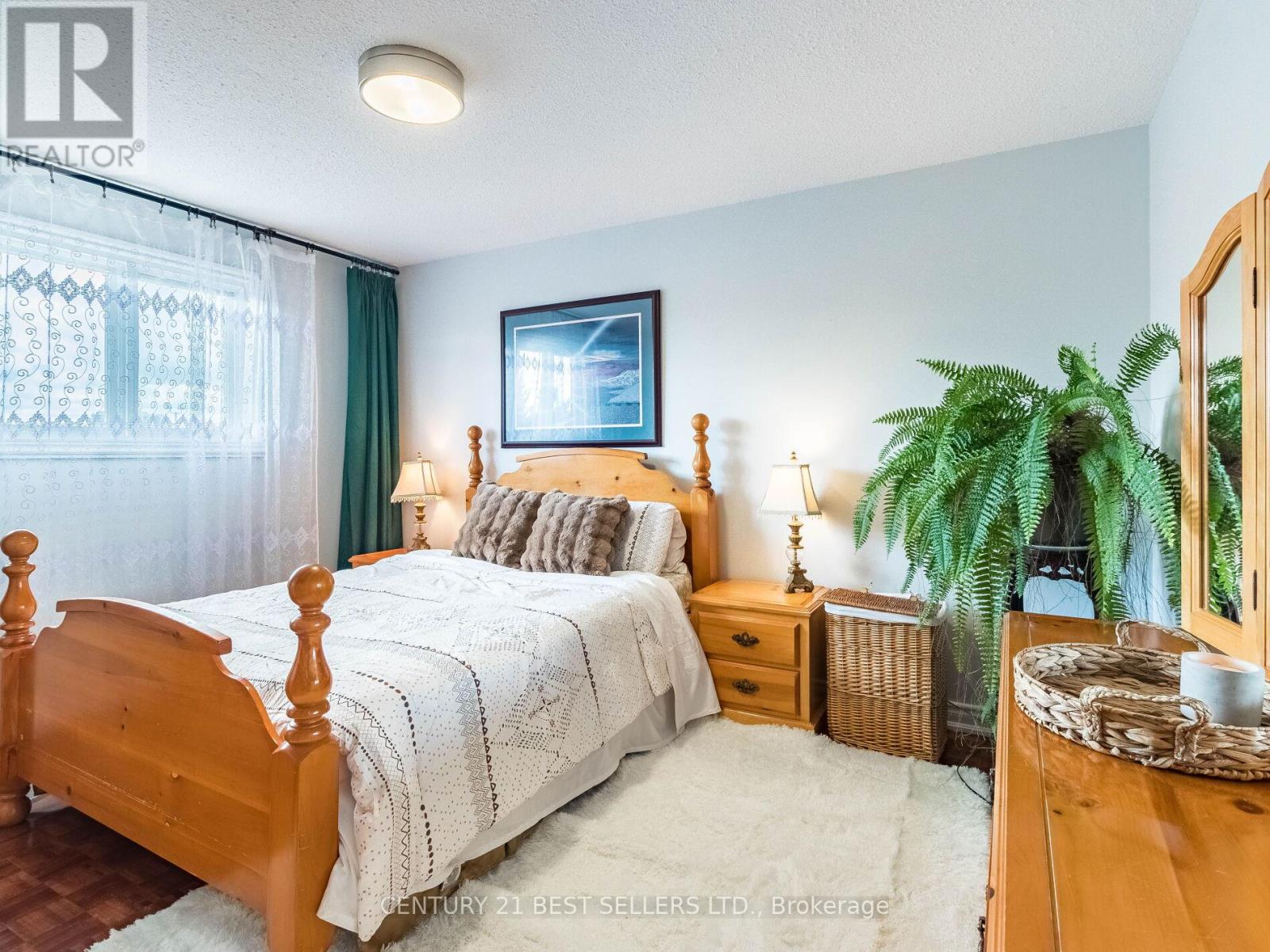 4172 Rayfield Court, Mississauga, Ontario  L4Z 1E7 - Photo 19 - W12052206