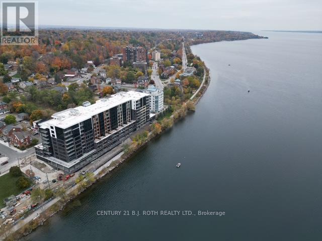 301 - 185 Dunlop Street E, Barrie, Ontario  L4M 1B2 - Photo 2 - S12171562