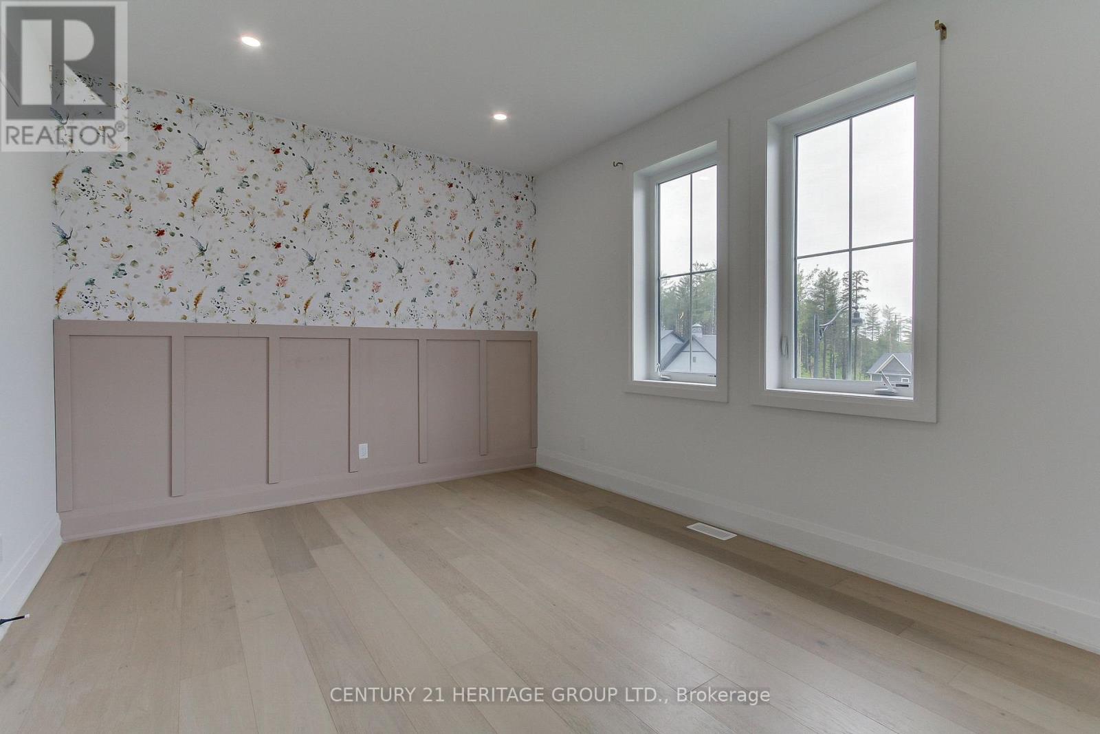 11 Oldenburg Court, Oro-Medonte, Ontario  L0K 1E0 - Photo 24 - S12171571