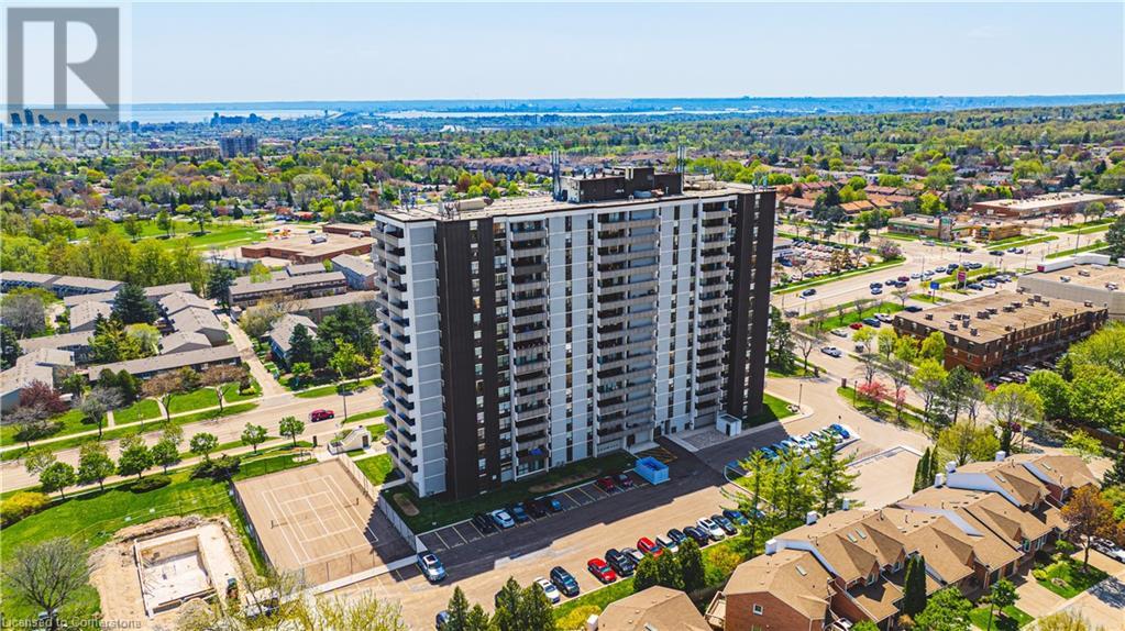Property at 2055 UPPER MIDDLE Road Unit# 509 image 2