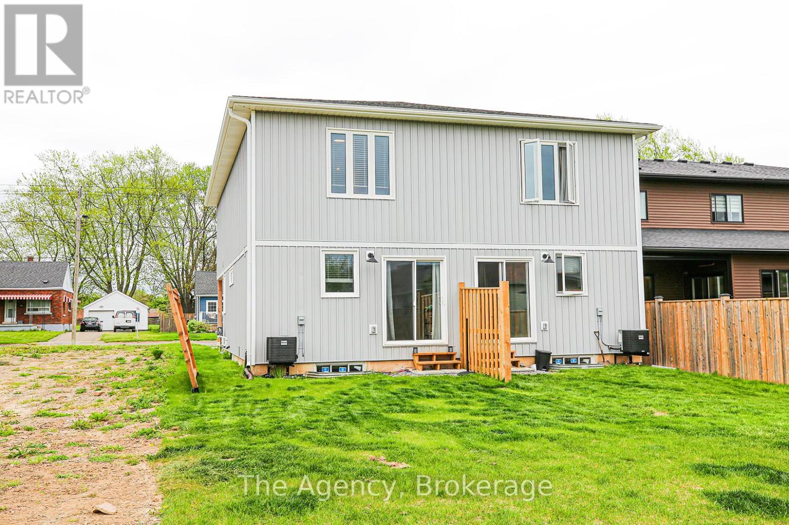 643 Clare Avenue, Welland (N. Welland), Ontario  L3C 7L6 - Photo 36 - X12171576