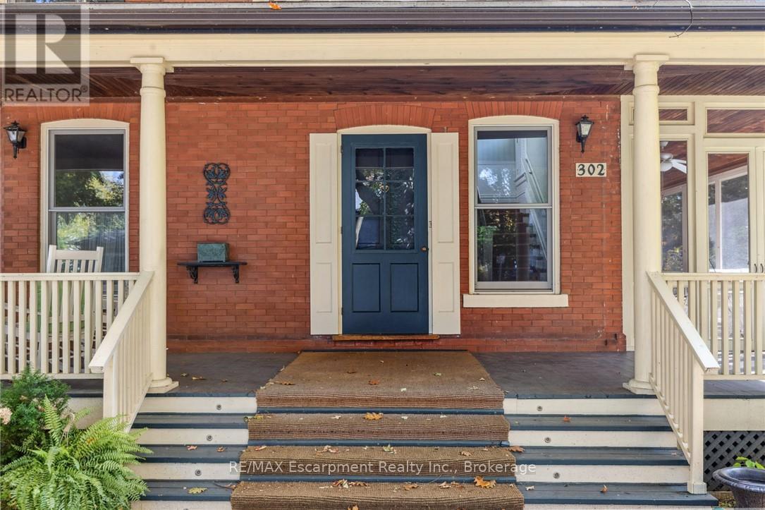 Property at 302 WILLIAM STREET image 3