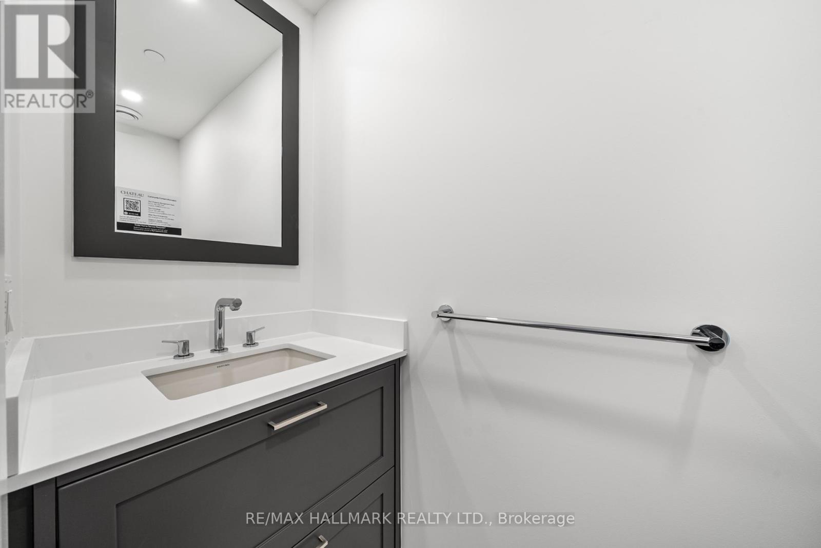 1710 - 10 Inn On The Park Drive, Toronto, Ontario  M3C 0P9 - Photo 19 - C12171580