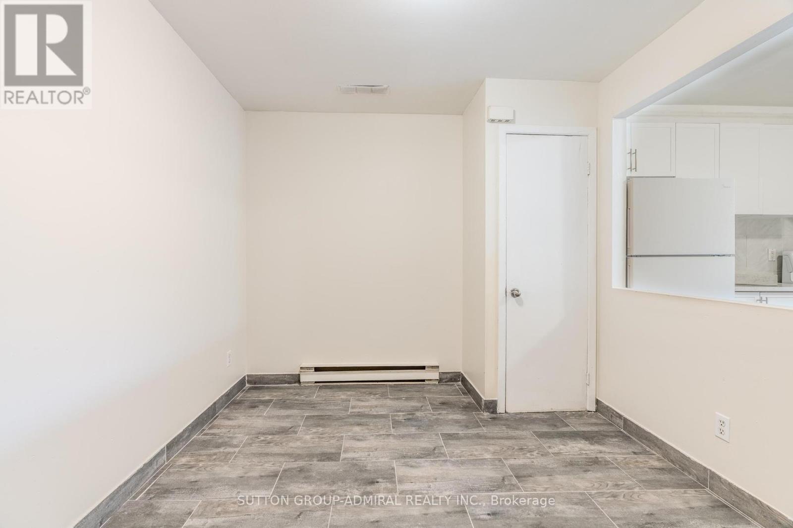 Unit B - 272 Jane Street, Toronto, Ontario  M6S 3Z2 - Photo 10 - W12144532