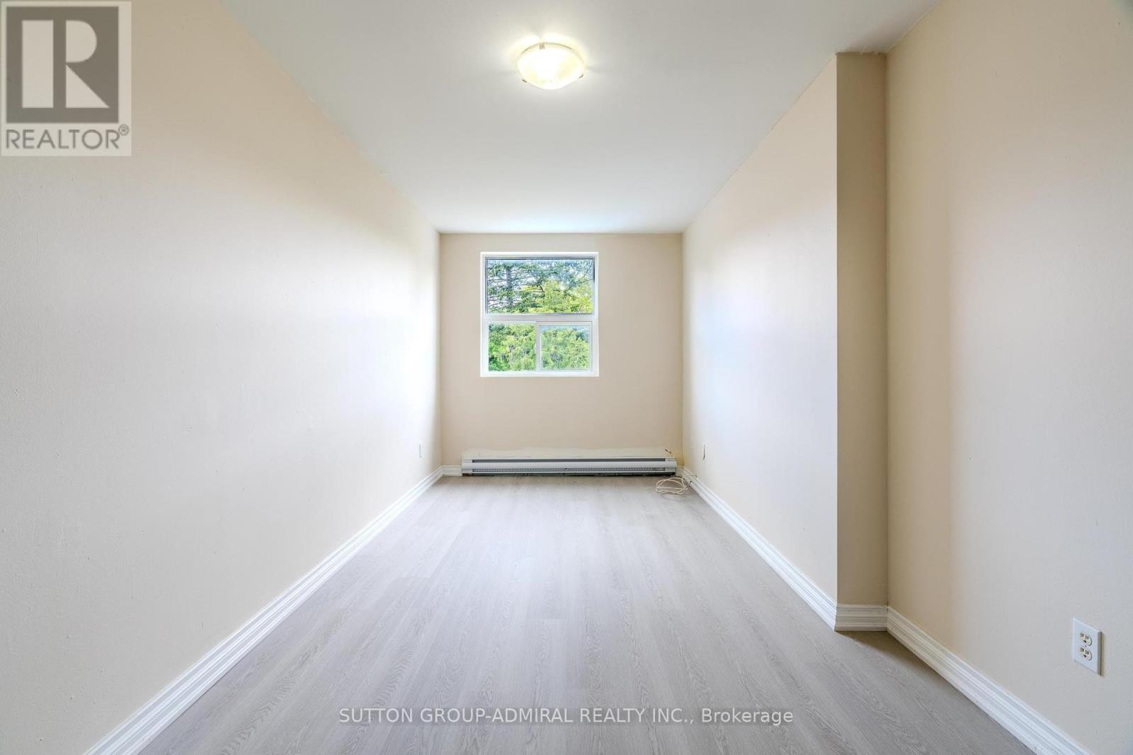 Unit B - 272 Jane Street, Toronto, Ontario  M6S 3Z2 - Photo 14 - W12144532
