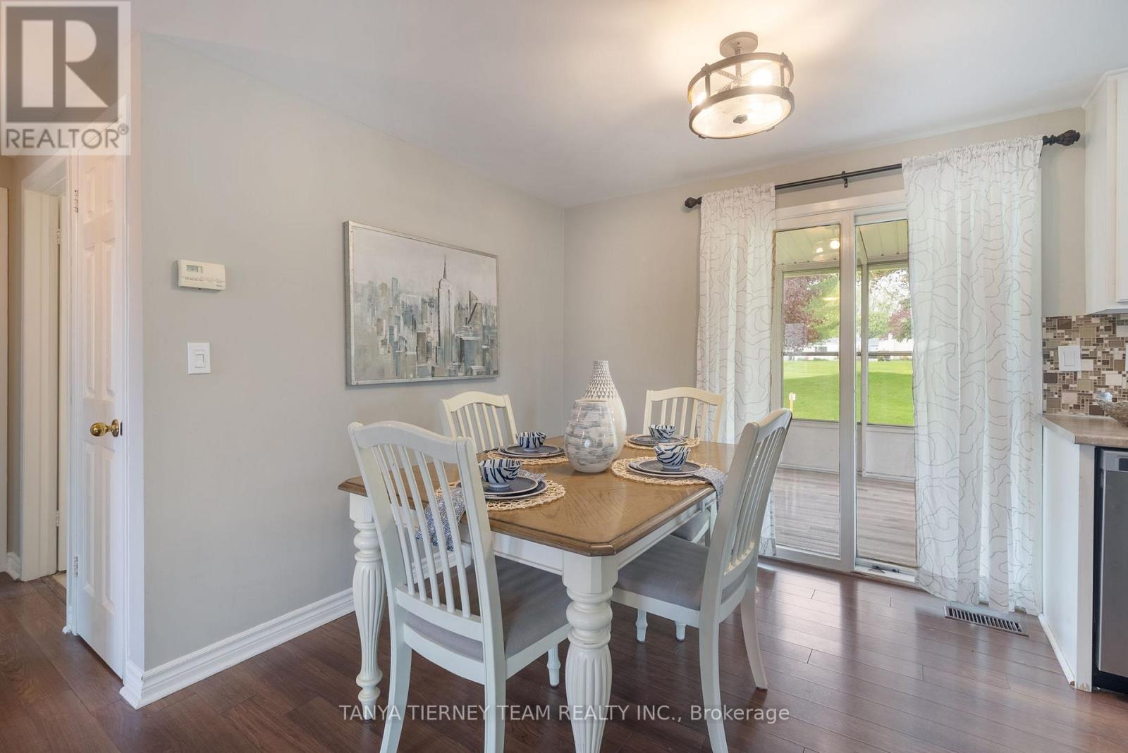 18 The Cove Road, Clarington, Ontario  L1B 1B9 - Photo 12 - E12171578