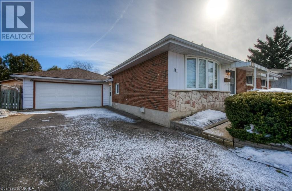 14 Montour Place, Brantford, Ontario  N3R 5E5 - Photo 2 - 40707166