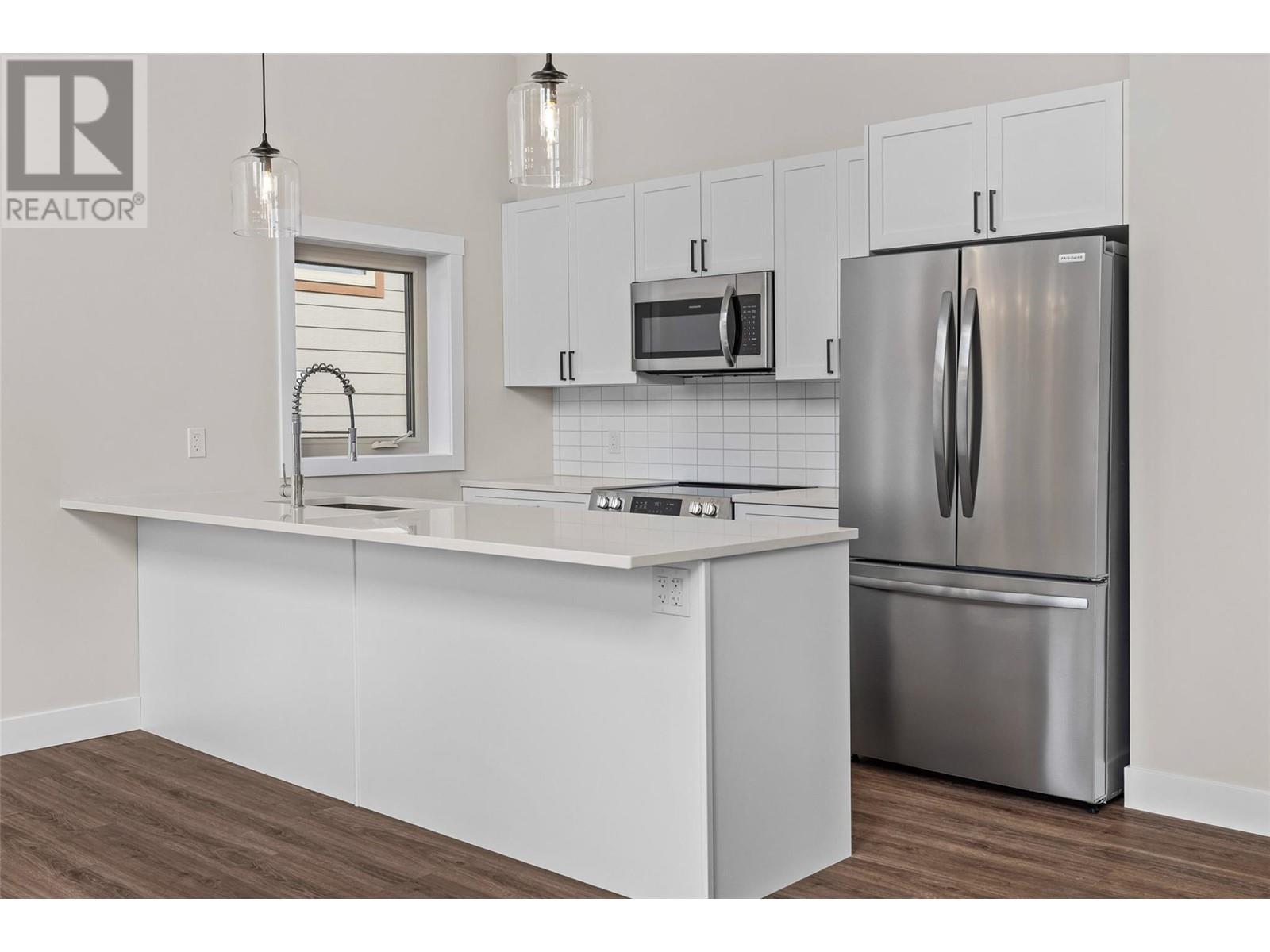 4926 Timber Ridge Road Unit# 46, Windermere, British Columbia  V0B 1L0 - Photo 2 - 10333724