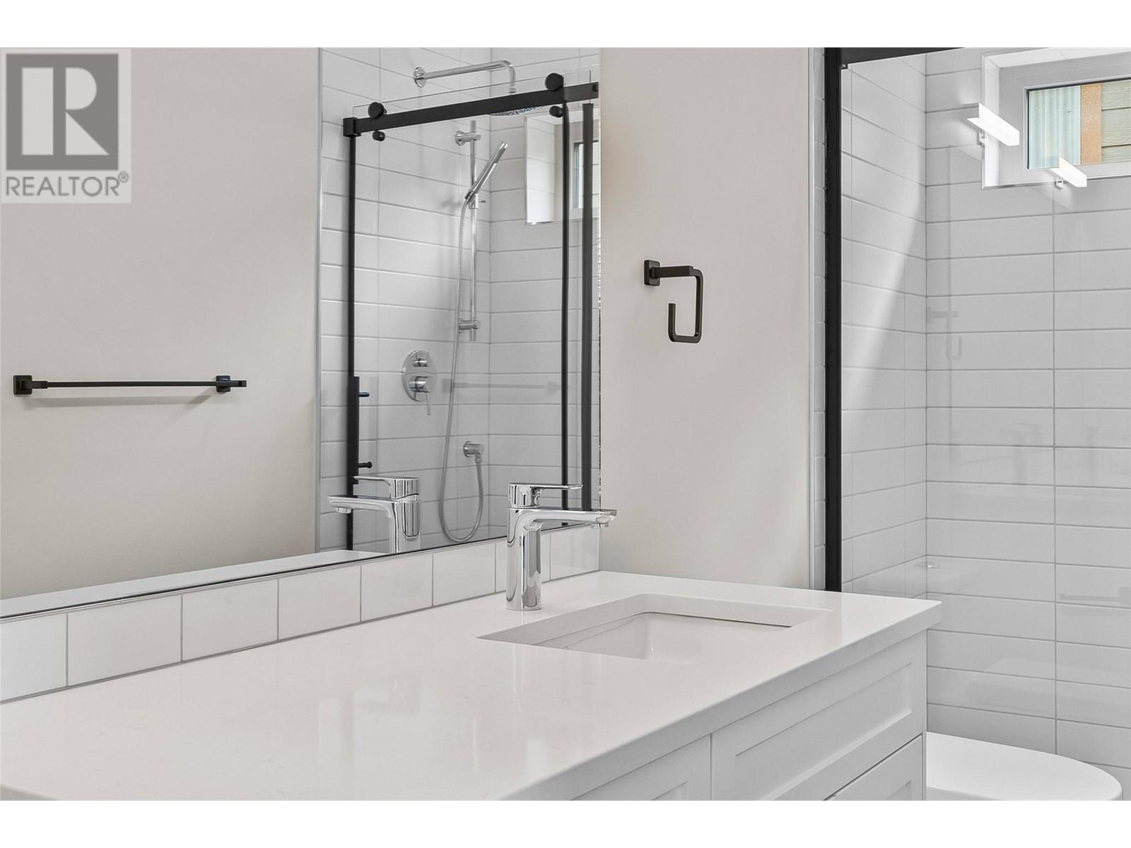 4926 Timber Ridge Road Unit# 46, Windermere, British Columbia  V0B 1L0 - Photo 14 - 10333724