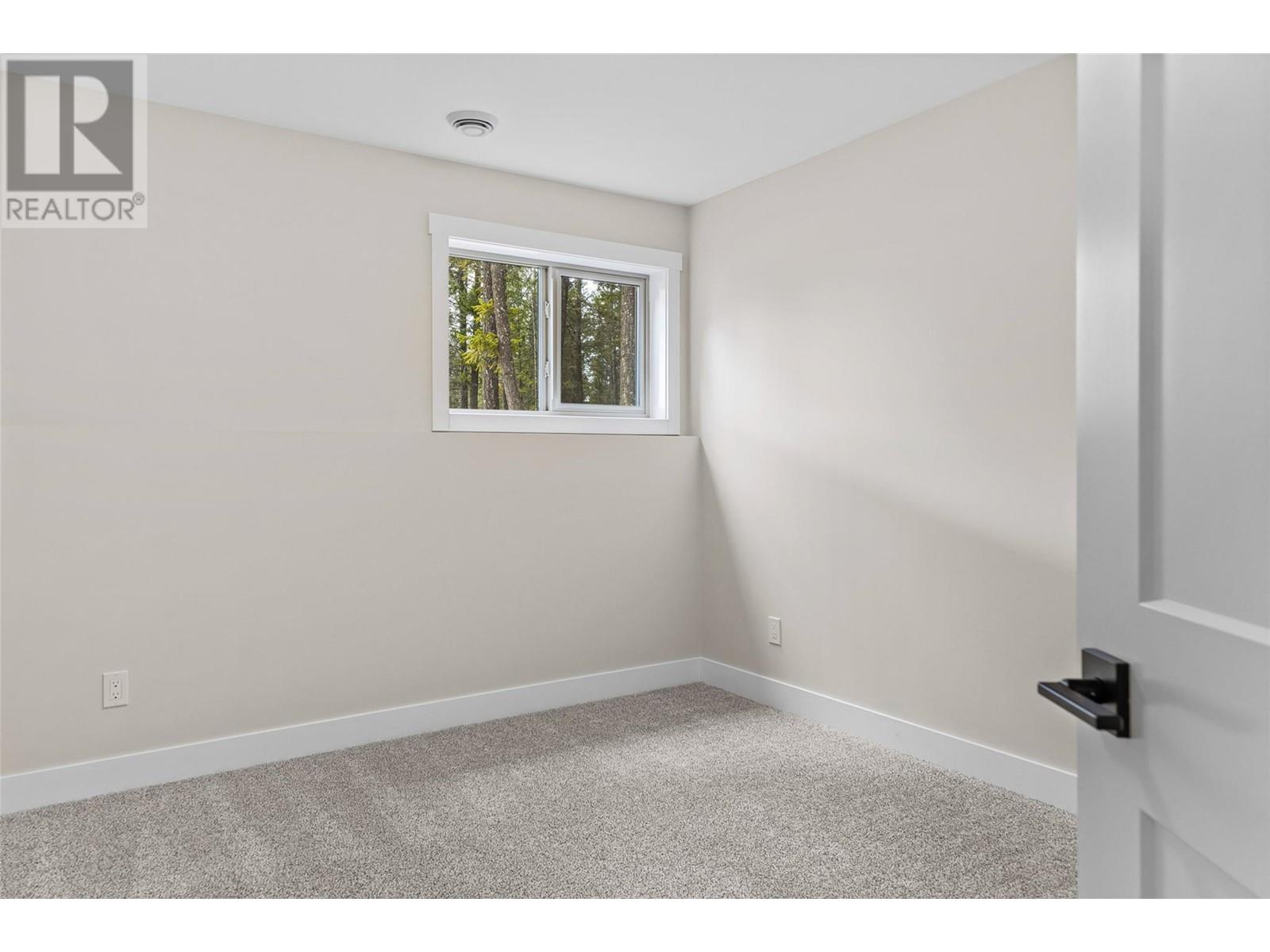 4926 Timber Ridge Road Unit# 46, Windermere, British Columbia  V0B 1L0 - Photo 18 - 10333724
