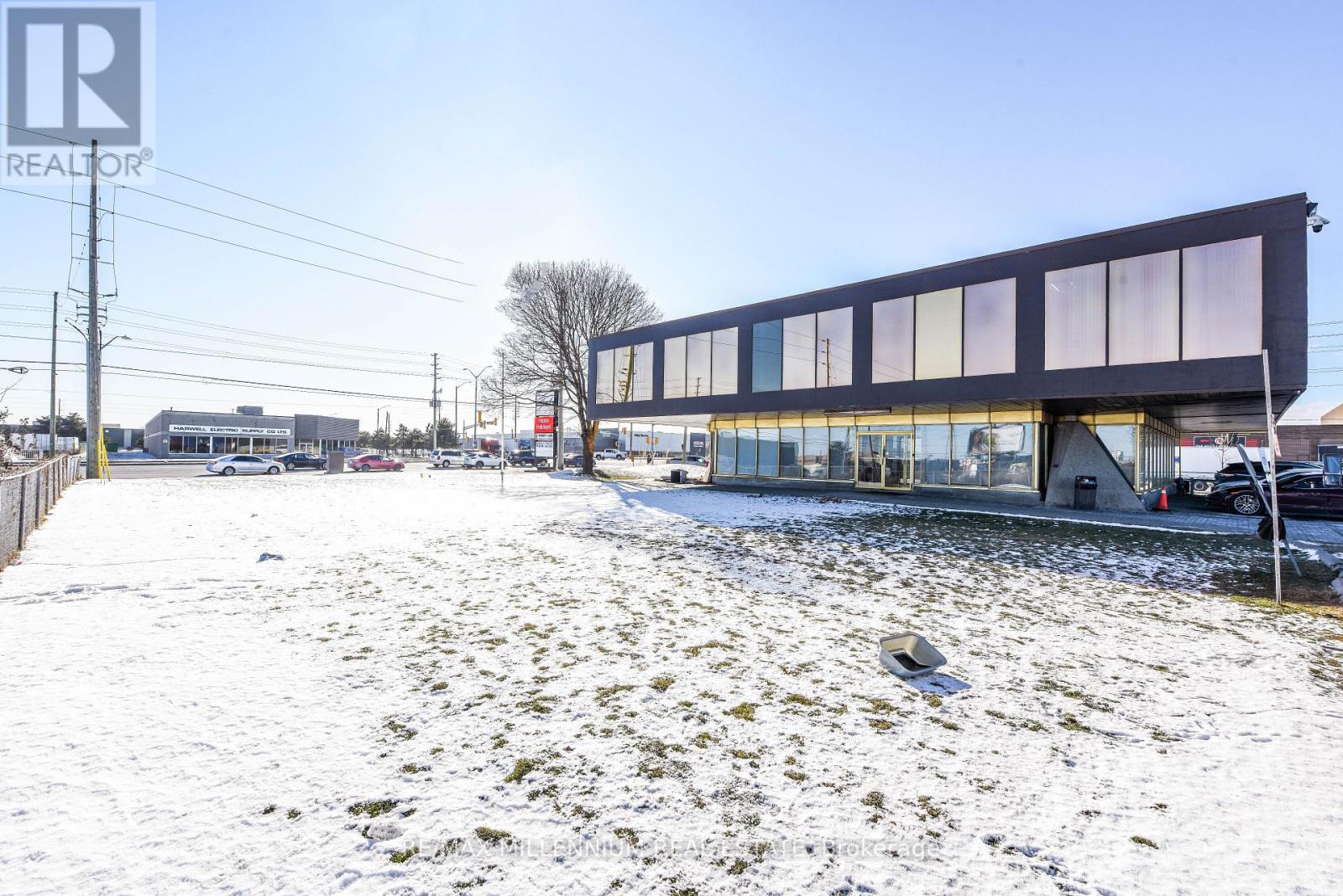 202/203 - 1300 Steeles Avenue, Brampton, Ontario  L6T 1A2 - Photo 1 - W12171579