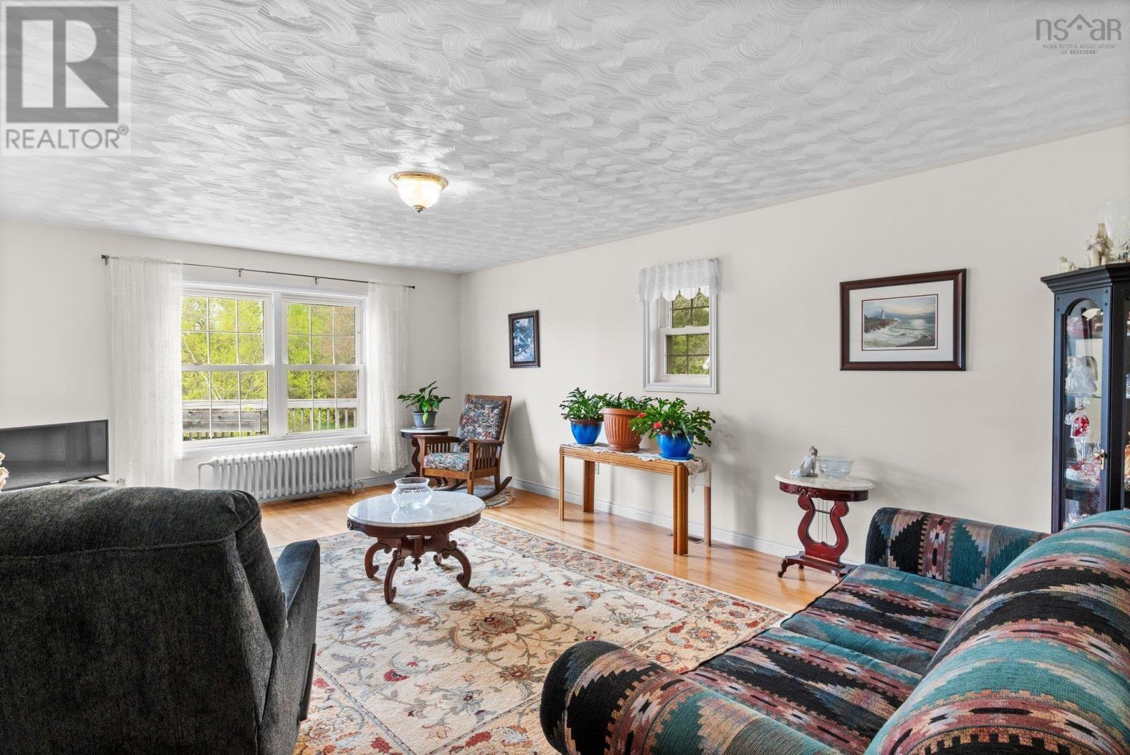 54 Old Truro Road, Elmsdale, Nova Scotia  B2S 1K8 - Photo 11 - 202512144