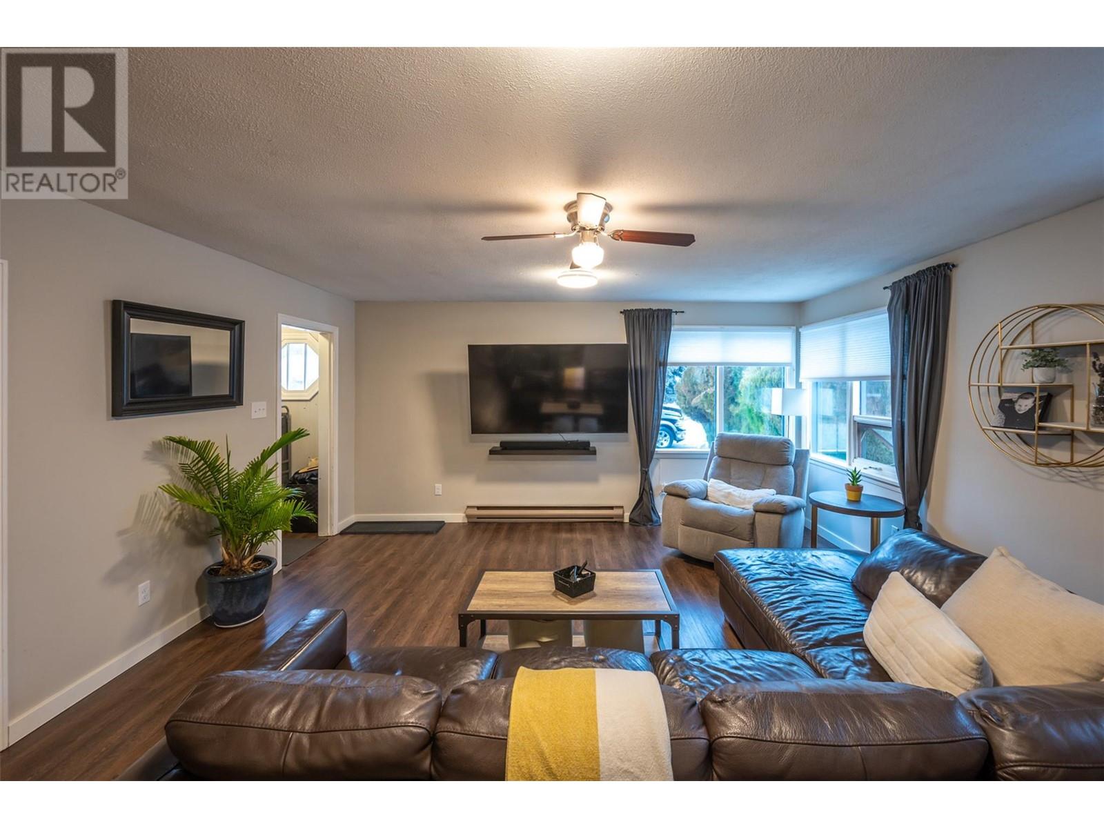 1070 Forestbrook Drive, Penticton, BC V2A2G3
