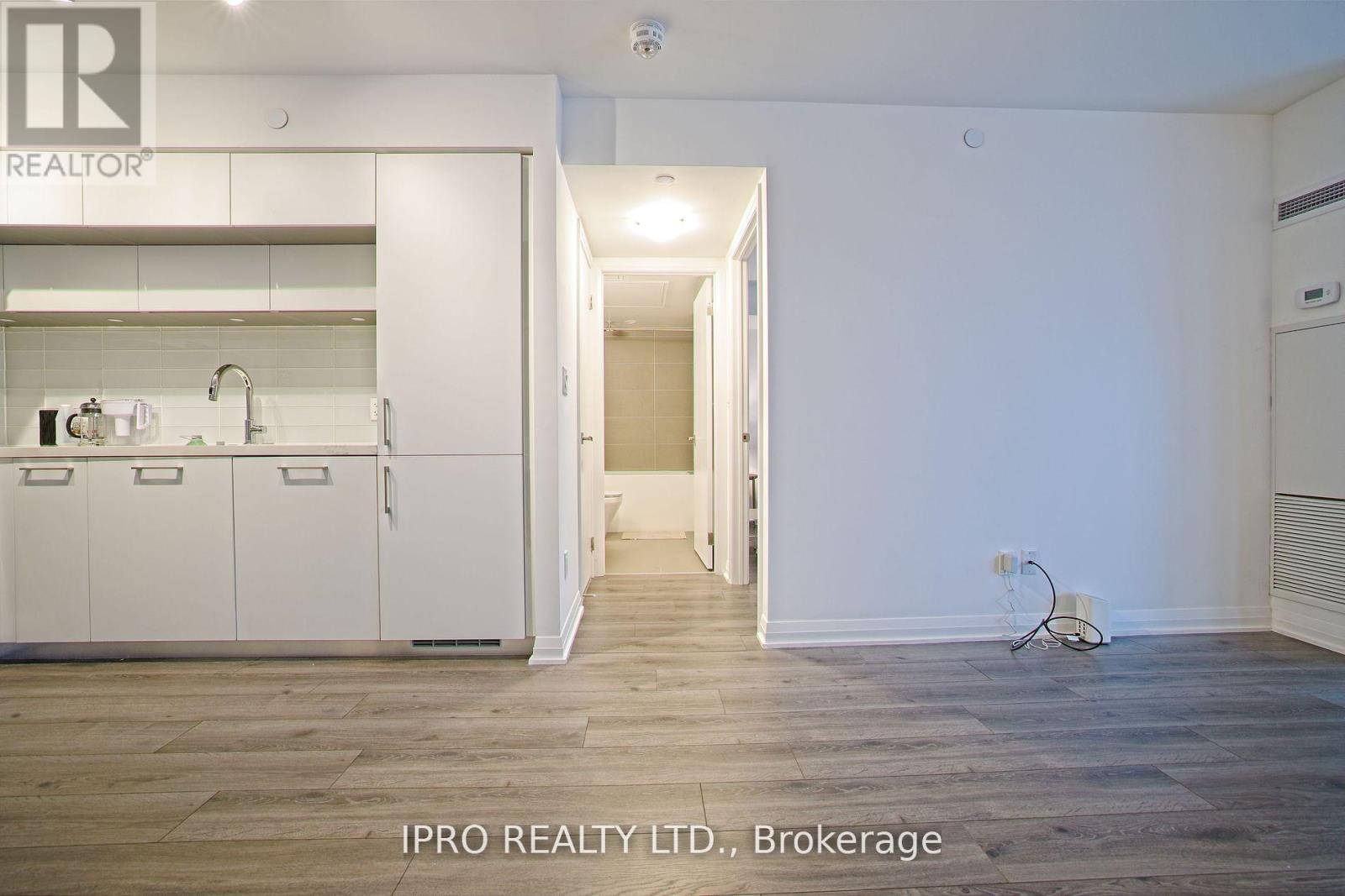 409 - 99 Foxbar Road, Toronto, Ontario  M4V 0B2 - Photo 30 - C12171623