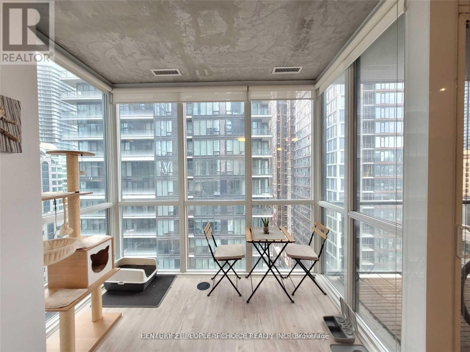 1702 - 88 Blue Jays Way, Toronto, Ontario  M5V 2G3 - Photo 6 - C12171632