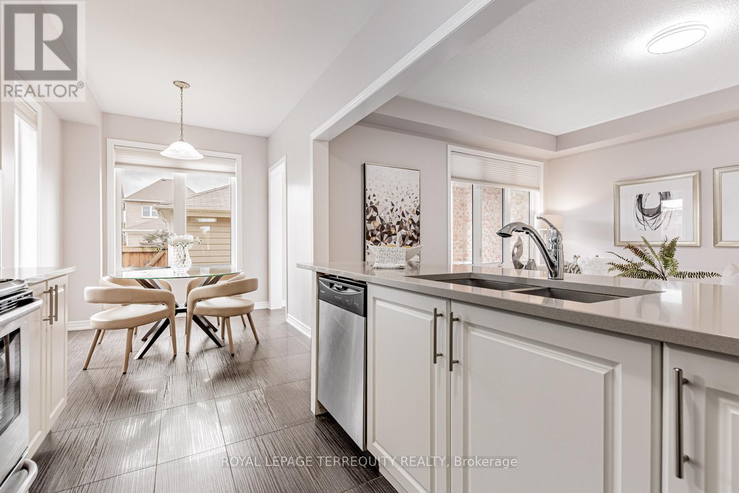 207 Almira Avenue, Markham, Ontario  L6B 0Y9 - Photo 14 - N12171614