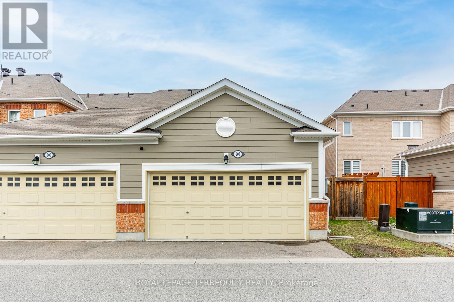 207 Almira Avenue, Markham, Ontario  L6B 0Y9 - Photo 34 - N12171614