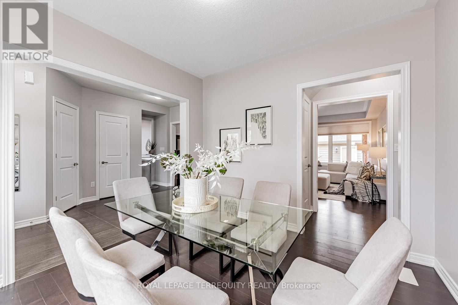 207 Almira Avenue, Markham, Ontario  L6B 0Y9 - Photo 7 - N12171614