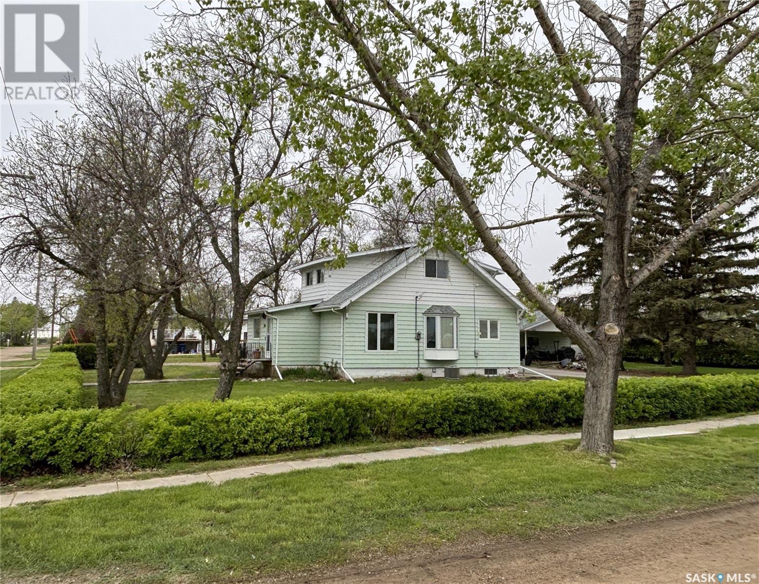 200 1st Street W, Dinsmore, Saskatchewan  S0L 0T0 - Photo 3 - SK006832