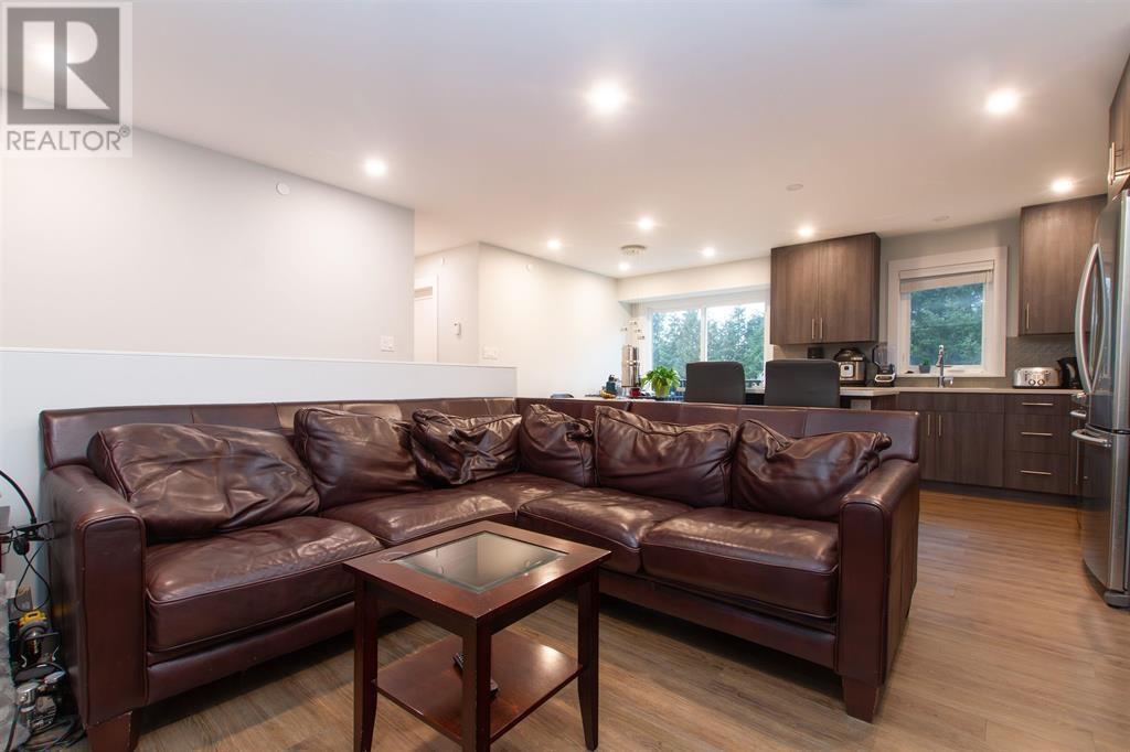 40128 Diamond Head Road, Squamish, British Columbia  V0N 1T0 - Photo 18 - R2992919