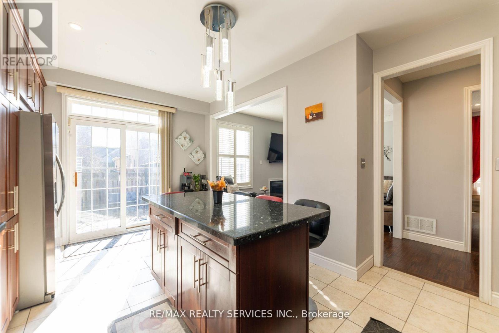 29 Ness Road, Brampton, Ontario  L6Y 5N9 - Photo 11 - W12171622