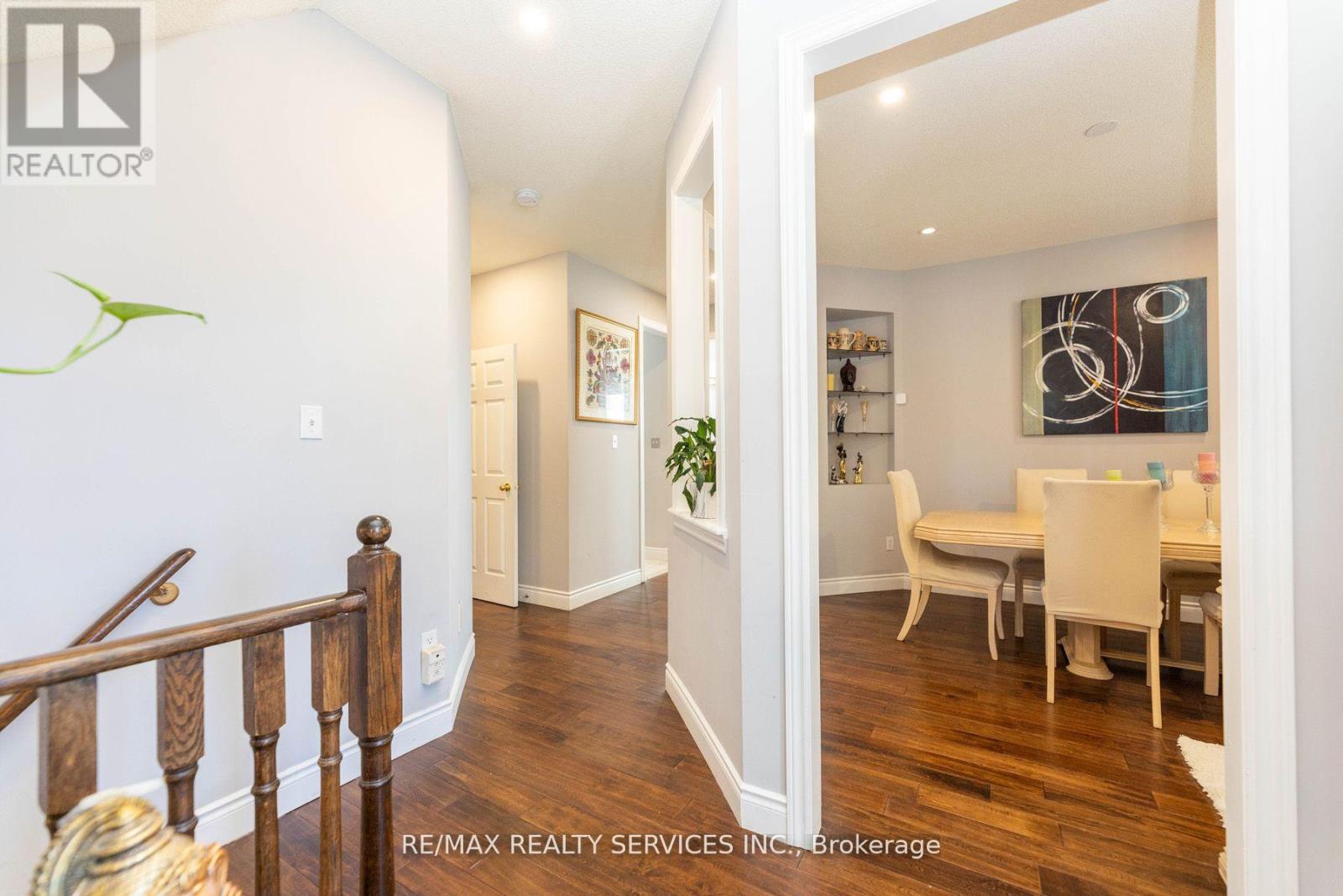 29 Ness Road, Brampton, Ontario  L6Y 5N9 - Photo 6 - W12171622