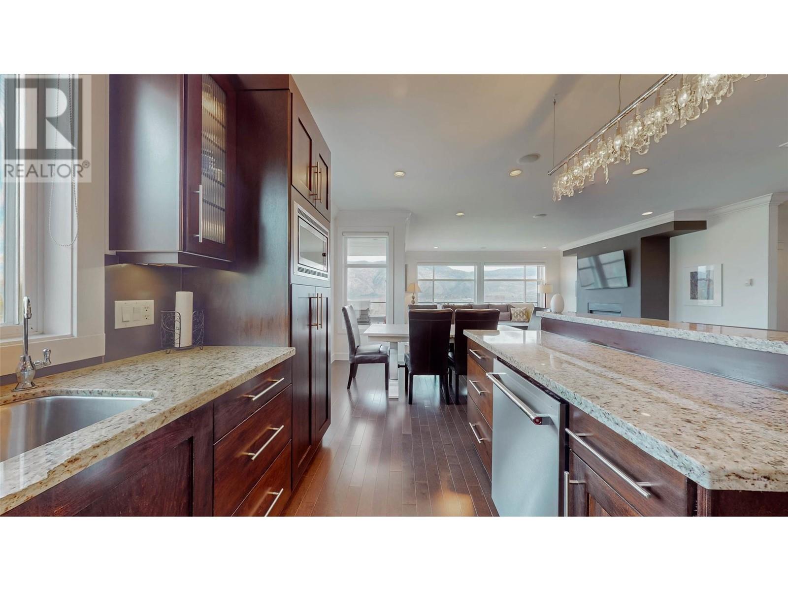 4215 PEBBLE BEACH Drive, Osoyoos, BC V0H1V3