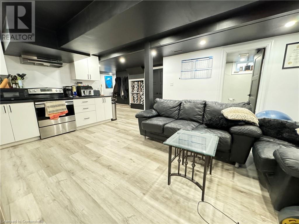 Photo 18 of 27 for 442 Scenic Drive