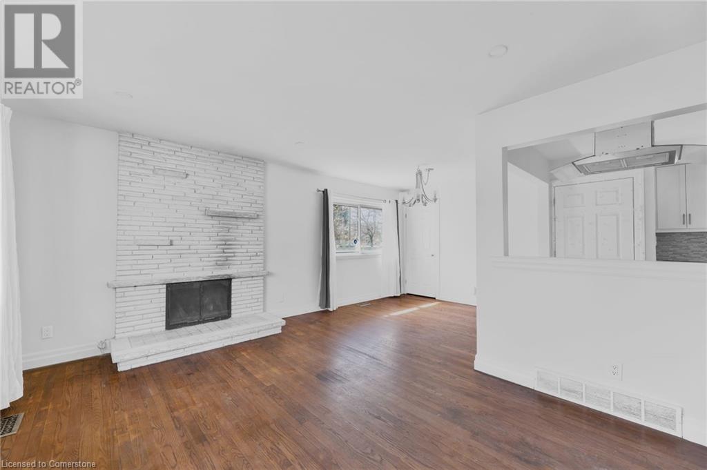 Photo 5 of 27 for 442 Scenic Drive