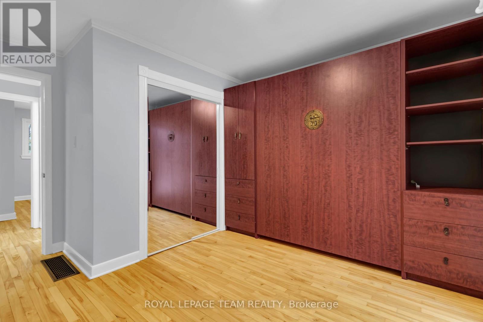 638 Coronation Avenue, Ottawa, Ontario  K1G 0M5 - Photo 16 - X12171657