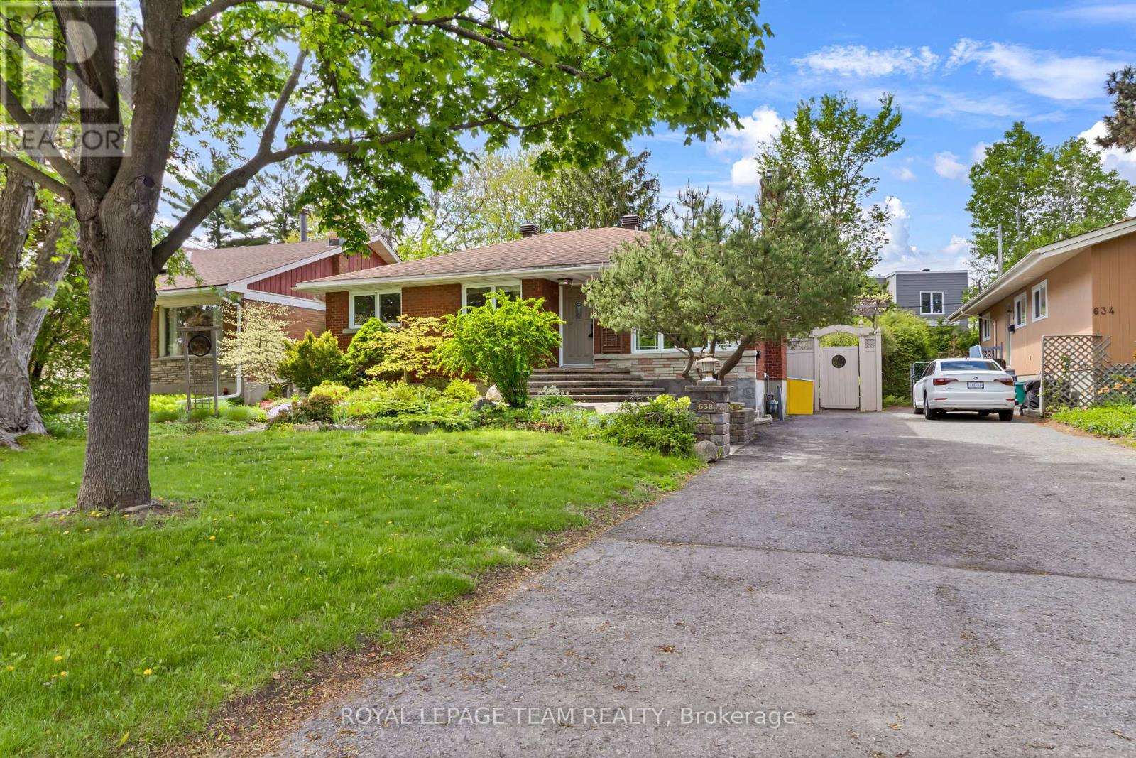 638 Coronation Avenue, Ottawa, Ontario  K1G 0M5 - Photo 4 - X12171657