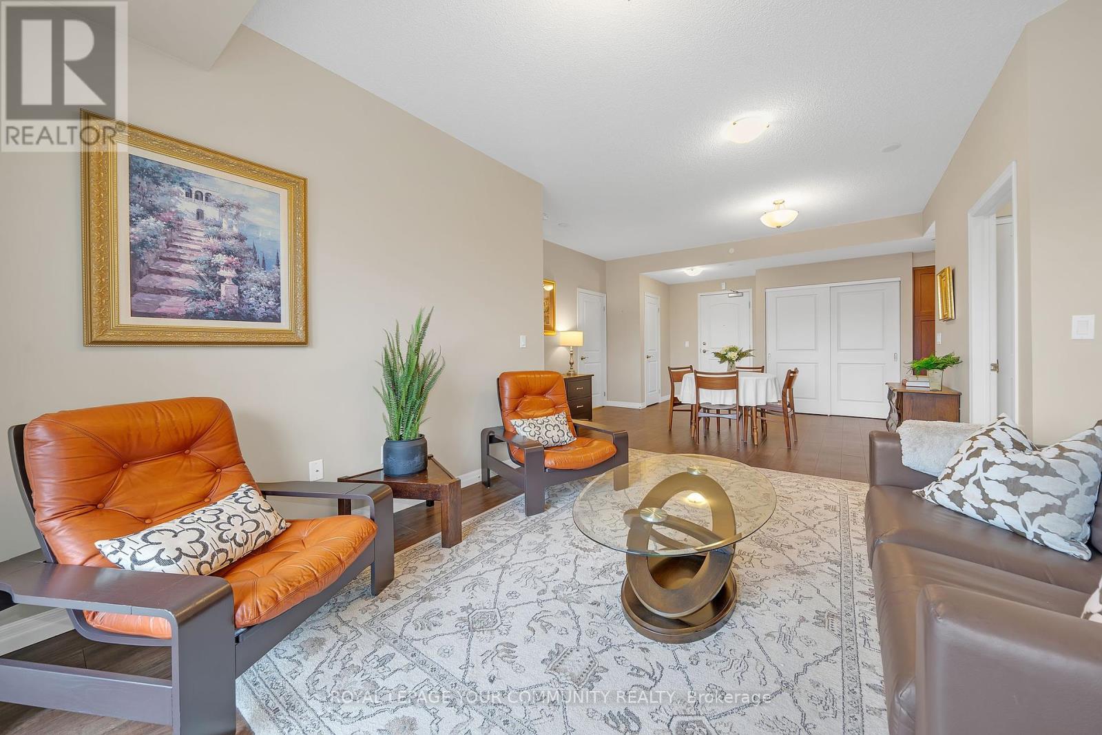 301 - 400 William Graham Drive, Aurora, Ontario  L4G 1L7 - Photo 8 - N12139062