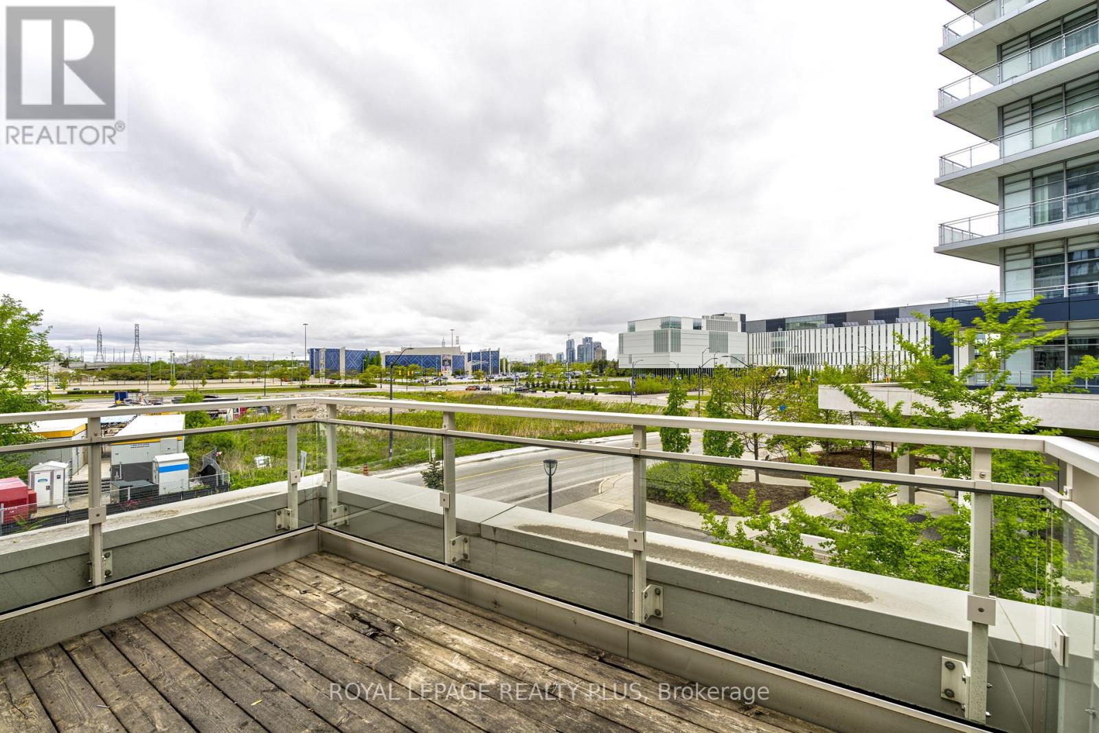 Th 1 - 370 Square One Drive, Mississauga, Ontario  L5B 0G6 - Photo 31 - W12171129