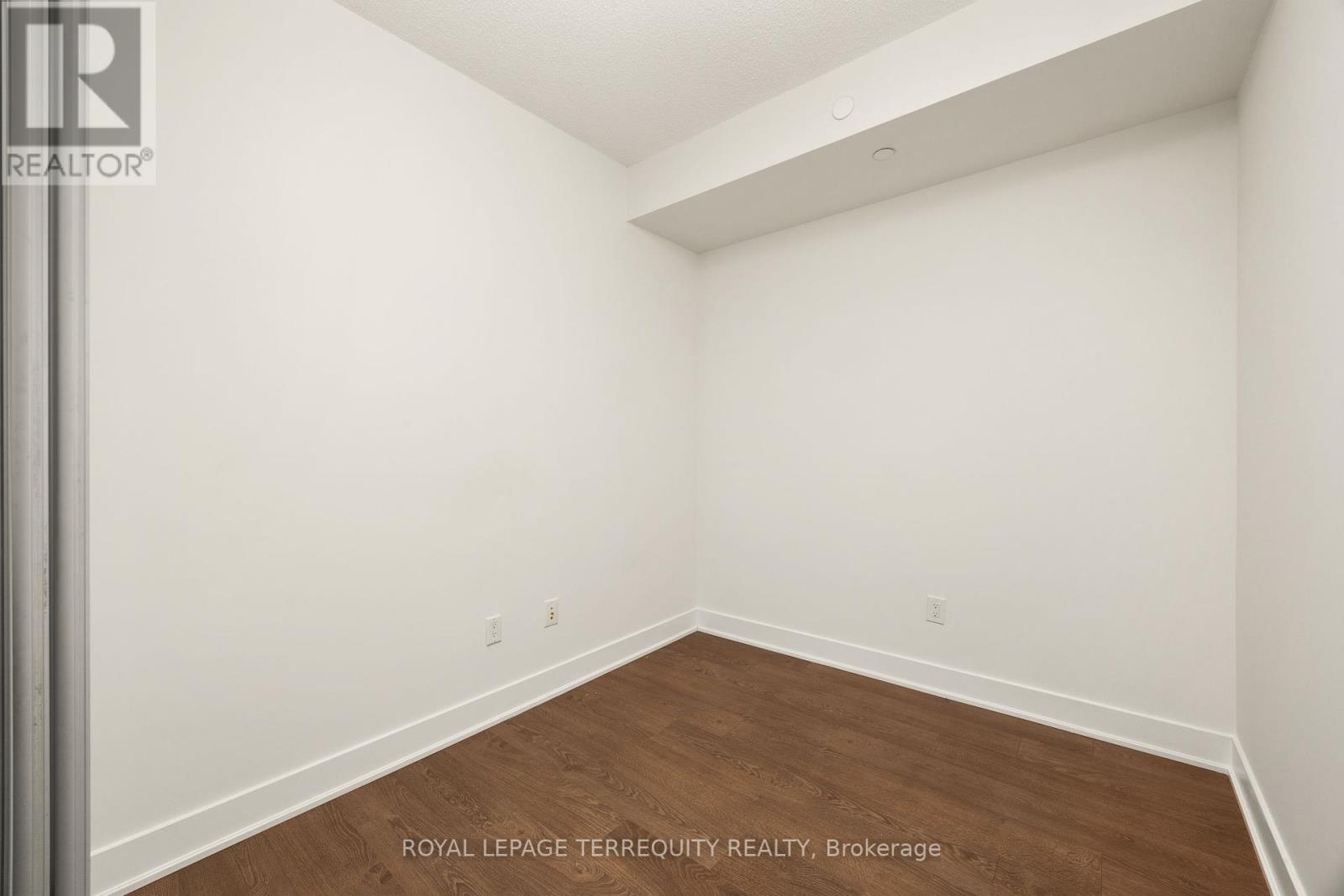 614 - 7608 Yonge Street, Vaughan, Ontario  L4J 0J5 - Photo 18 - N12171638