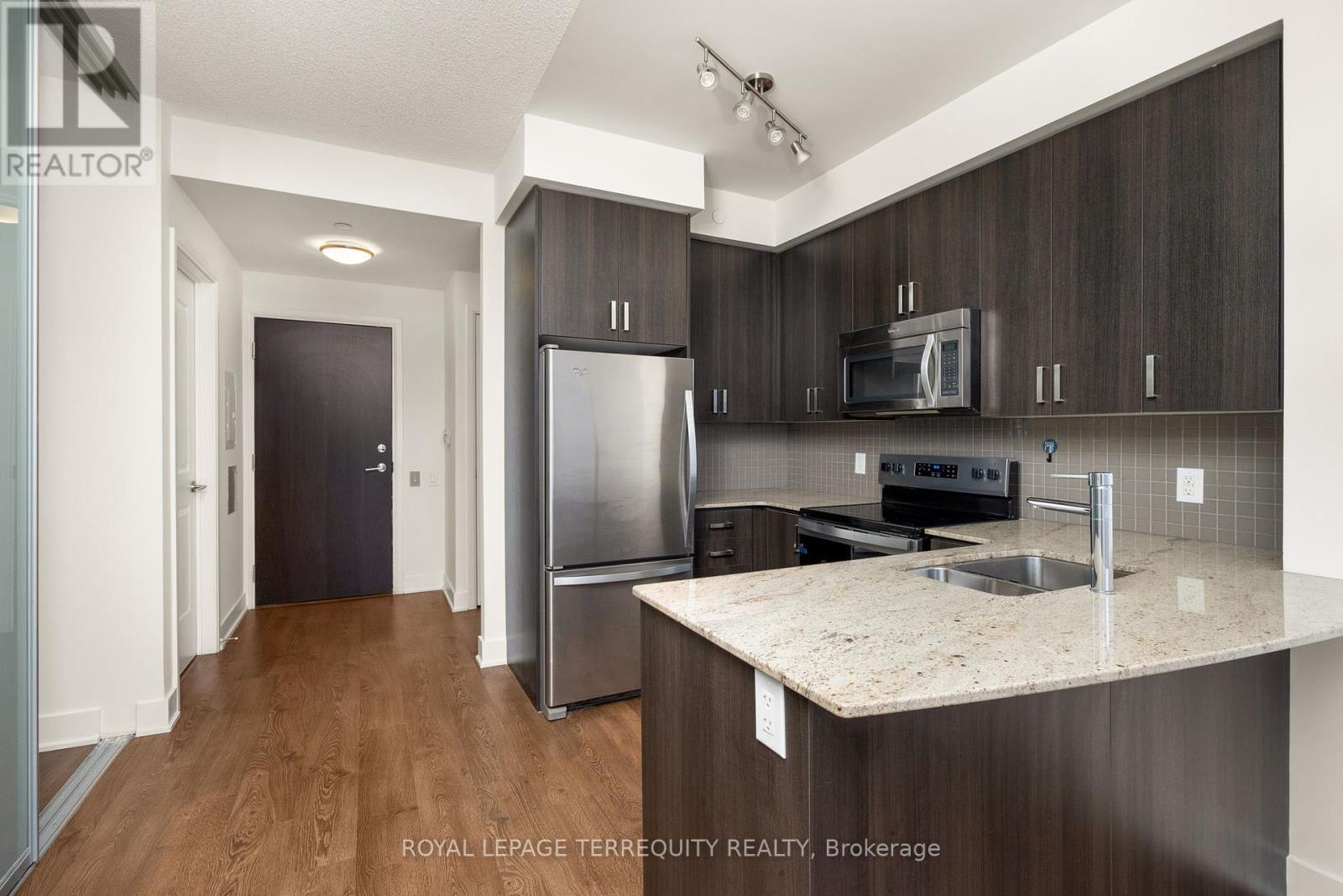 614 - 7608 Yonge Street, Vaughan, Ontario  L4J 0J5 - Photo 7 - N12171638