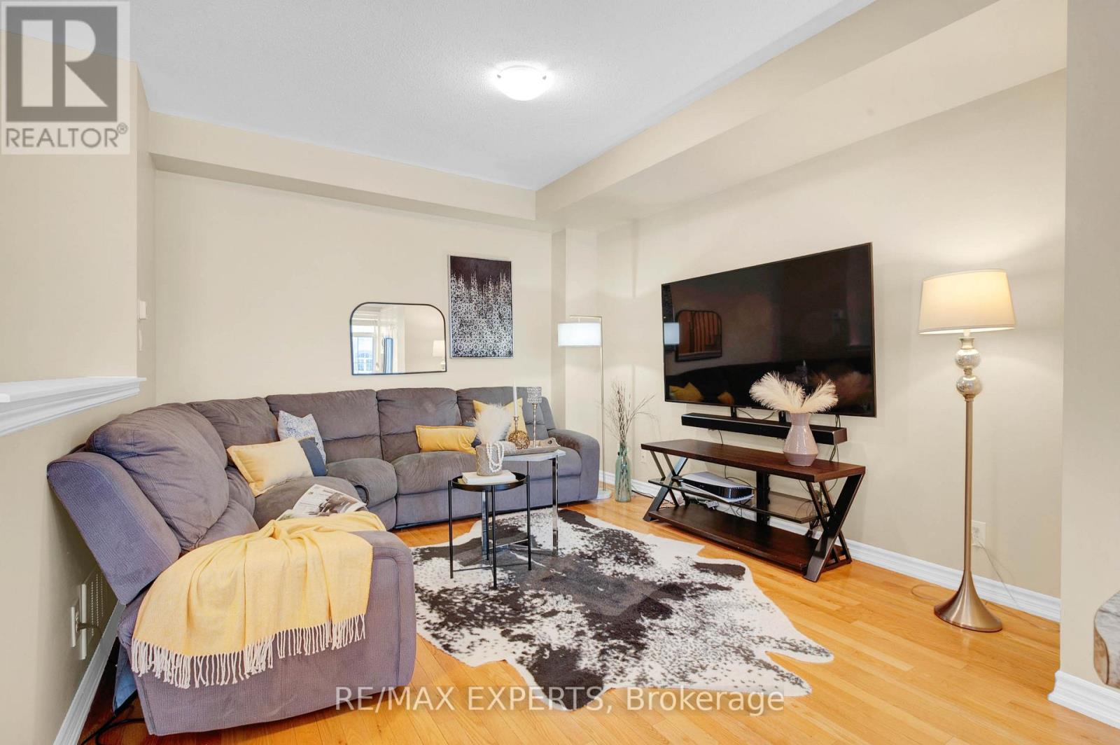 136 Alvin Pegg Drive, East Gwillimbury, Ontario  L9N 0R7 - Photo 13 - N12171654