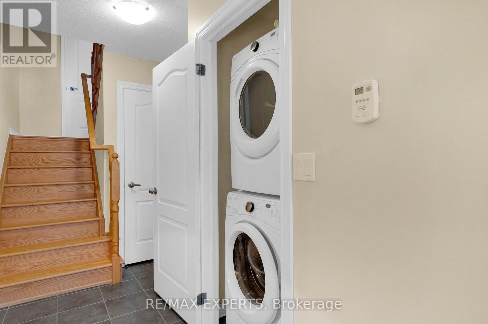 136 Alvin Pegg Drive, East Gwillimbury, Ontario  L9N 0R7 - Photo 22 - N12171654