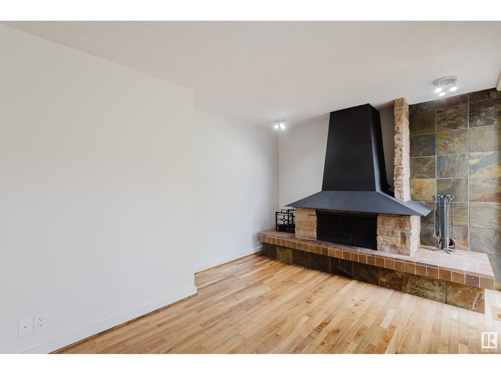12603 Grand View Dr Nw, Edmonton, Alberta  T6H 4K5 - Photo 15 - E4438424