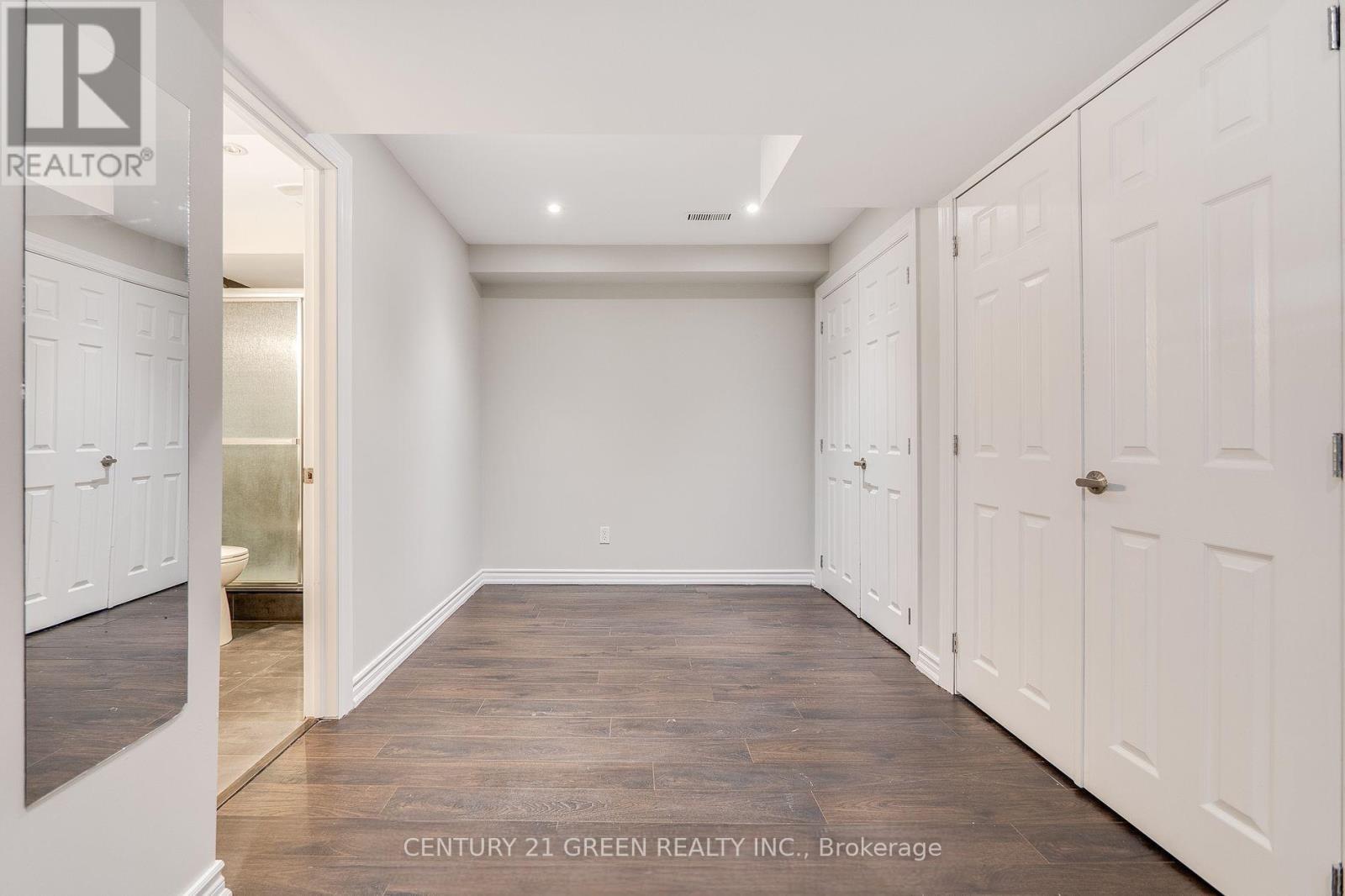 569 Murray Meadows Place, Milton (Cl Clarke), Ontario  L9T 8L8 - Photo 34 - W12171636