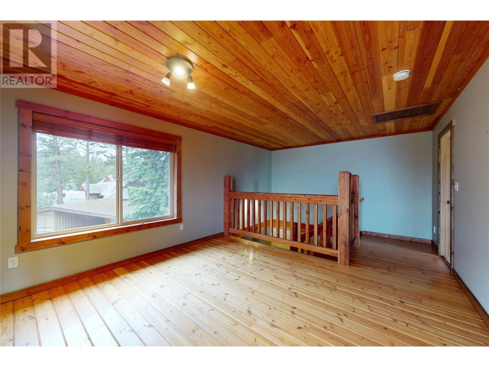 10600 Columbia Way, Vernon, British Columbia  V1H 2B4 - Photo 39 - 10347739