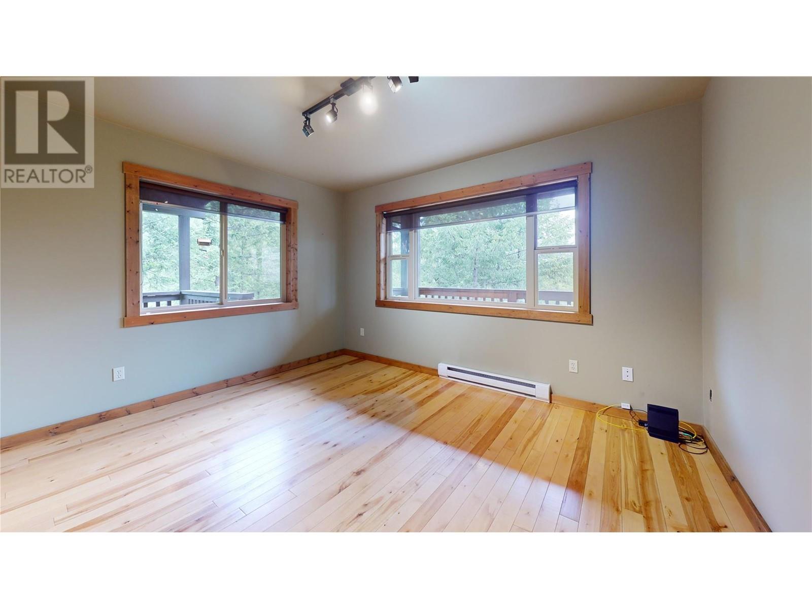 10600 Columbia Way, Vernon, British Columbia  V1H 2B4 - Photo 79 - 10347739